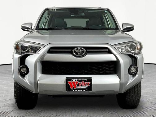Classic Silver Metallic 2024 Toyota 4Runner SR5 Premium