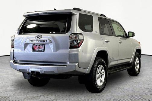 Classic Silver Metallic 2024 Toyota 4Runner SR5 Premium