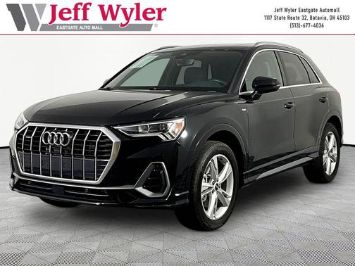 Mythos Black Metallic 2024 Audi Q3 Premium 45 TFSI S line quattro Tiptronic