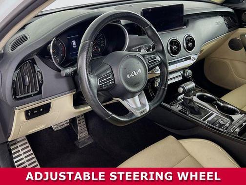Snow White Pearl 2023 Kia Stinger GT-Line