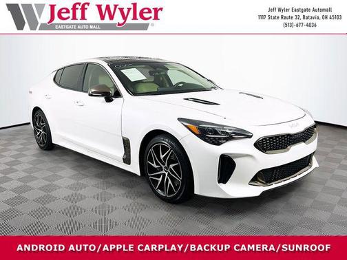 Snow White Pearl 2023 Kia Stinger GT-Line