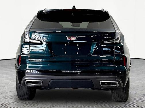 Emerald Lake Metallic 2024 Cadillac XT4 Sport