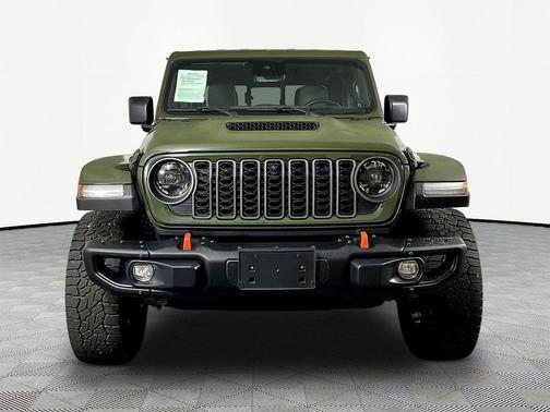 Sarge Green Clearcoat 2024 Jeep Gladiator Mojave X