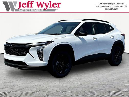 Summit White 2026 Chevrolet Trax LT
