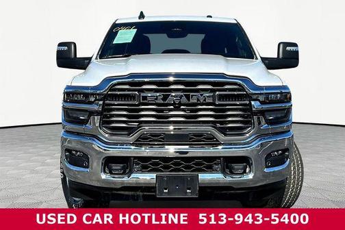 Bright White Clearcoat 2025 RAM 2500 Big Horn Crew Cab 4x4 6'4' Box