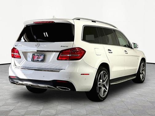 Polar White 2017 Mercedes-Benz GLS 550 Base 4MATIC