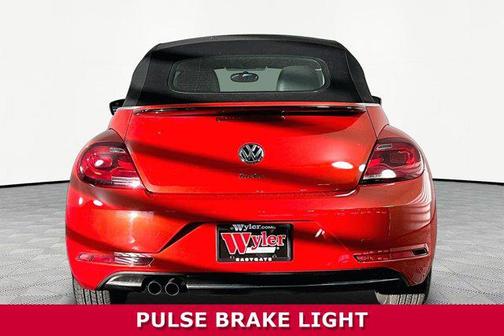 2019 Volkswagen Beetle 2.0T S
