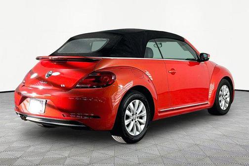 2019 Volkswagen Beetle 2.0T S