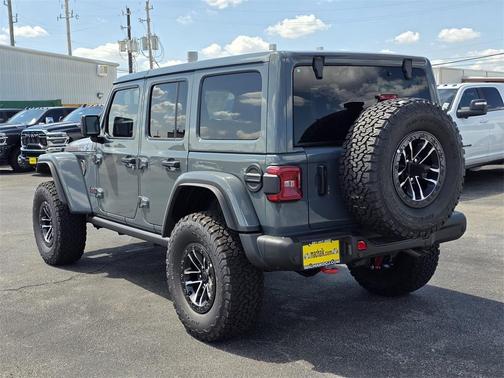 2025 Jeep Wrangler Rubicon