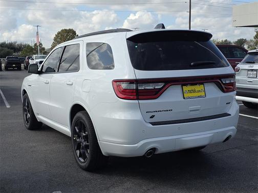 2026 Dodge Durango GT HEMI V8