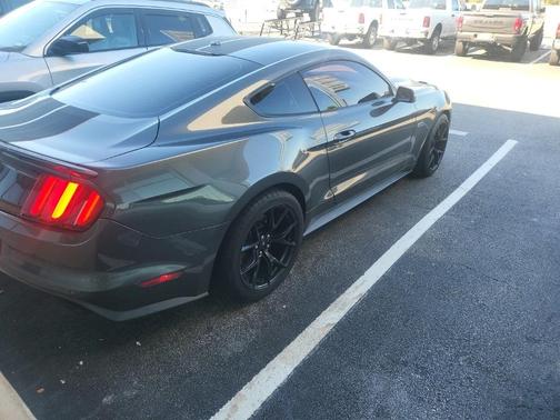 2017 Ford Mustang GT Premium
