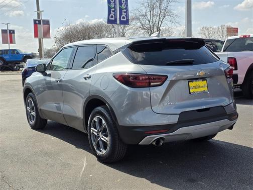 2025 Chevrolet Blazer LT