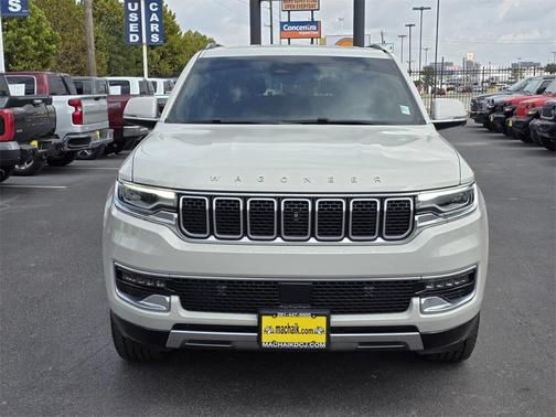 2022 Jeep Wagoneer Series III