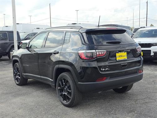 2026 Jeep Compass Latitude