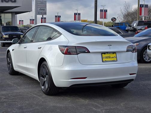 2023 Tesla Model 3 Base
