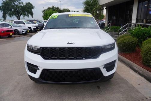 2023 Jeep Grand Cherokee Altitude