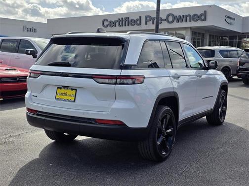 2023 Jeep Grand Cherokee Altitude