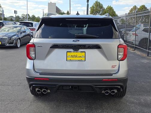 2022 Ford Explorer ST