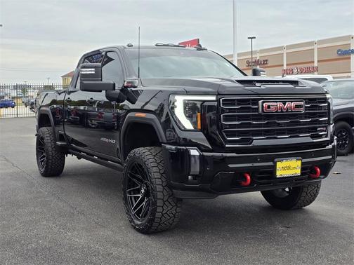 2024 GMC Sierra 2500 AT4