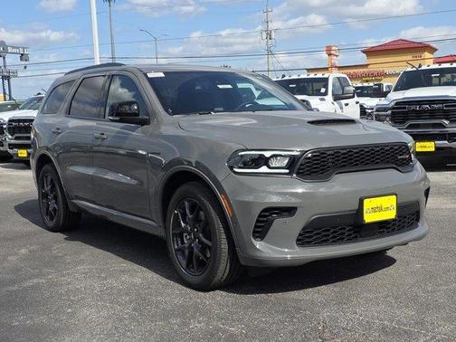 2026 Dodge Durango GT HEMI V8
