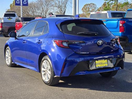 2024 Toyota Corolla Hatchback SE