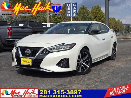 2023 Nissan Maxima SV