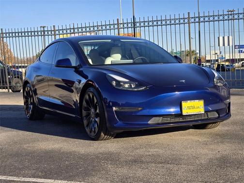 2023 Tesla Model 3 Performance