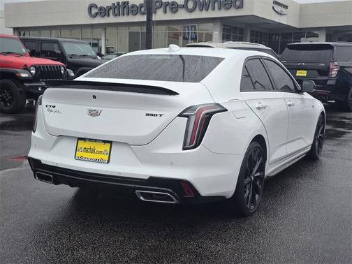 2024 Cadillac CT4 Sport