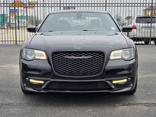 2021 Chrysler 300 S