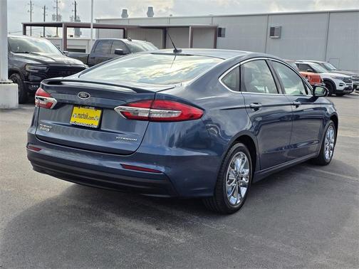2019 Ford Fusion Energi Titanium