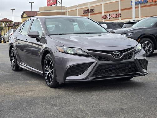2024 Toyota Camry SE Nightshade