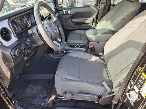 2024 Jeep Gladiator Sport