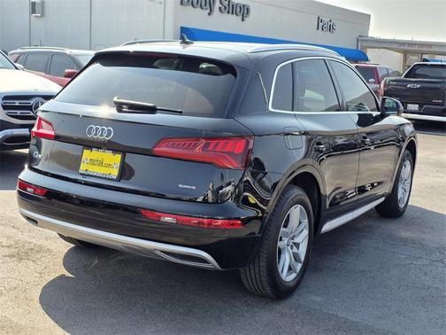 2020 Audi Q5 45 Premium