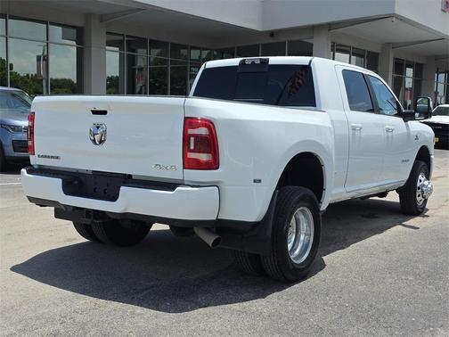 2024 RAM 3500 Laramie