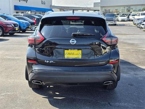 2022 Nissan Murano SV