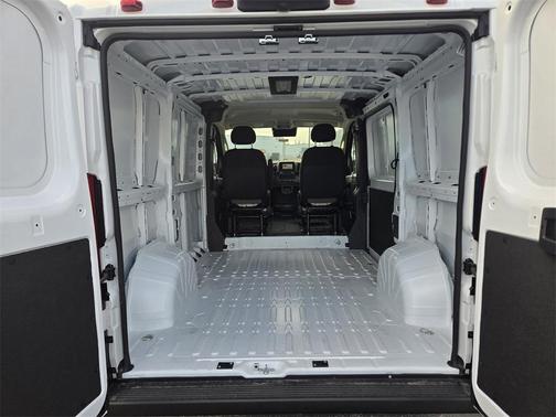 2026 RAM ProMaster 1500 Low Roof