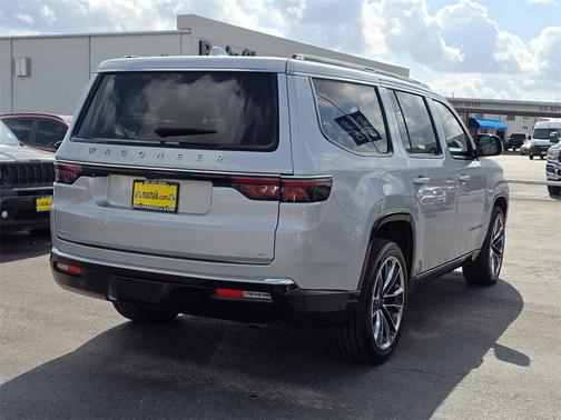 2022 Jeep Wagoneer Series III