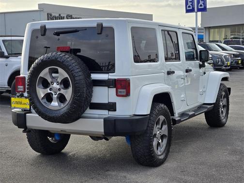 2017 Jeep Wrangler Unlimited Sahara