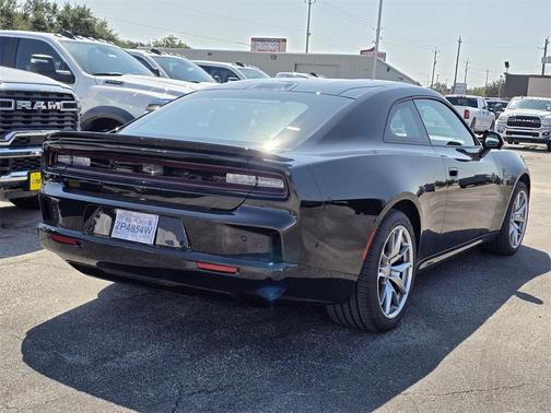 2025 Dodge Charger Daytona Scat Pack