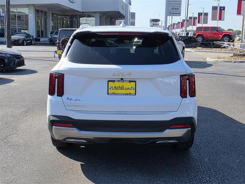 2024 Kia Sorento S