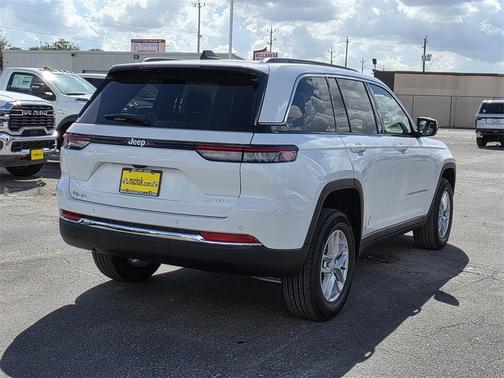 2025 Jeep Grand Cherokee Laredo X