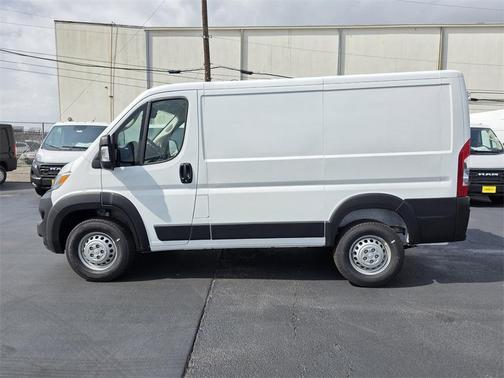 2026 RAM ProMaster 1500 Low Roof