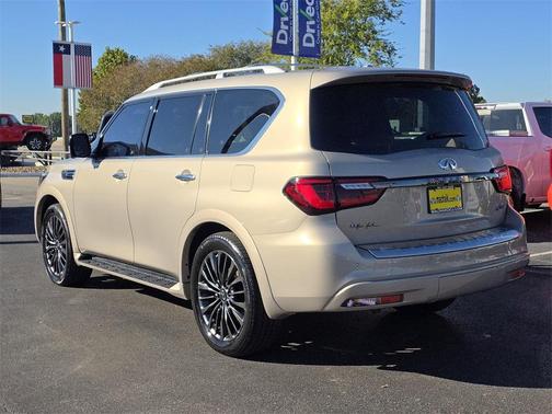 2022 INFINITI QX80 PREMIUM SELECT