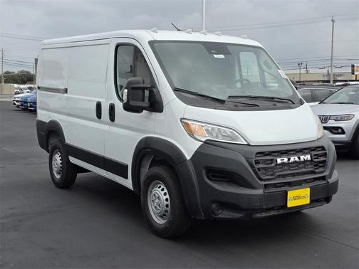 2026 RAM ProMaster 1500 Low Roof