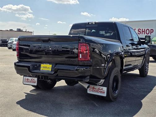 2026 RAM 3500 Limited