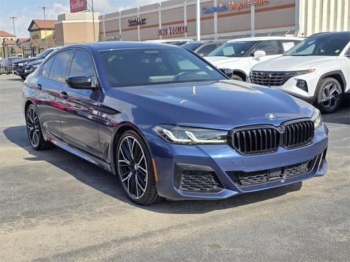 2022 BMW 530 i
