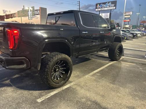 2020 GMC Sierra 1500 SLT