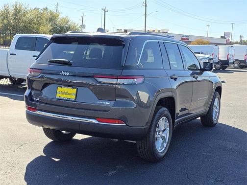 2025 Jeep Grand Cherokee Laredo X