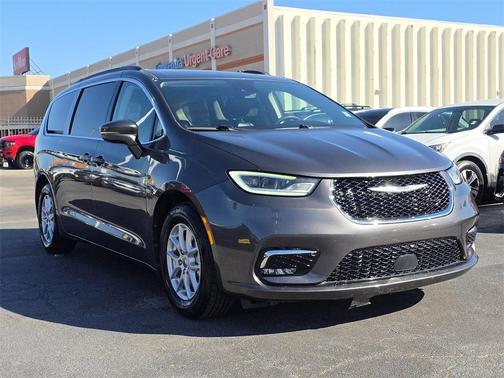 2022 Chrysler Pacifica Touring-L