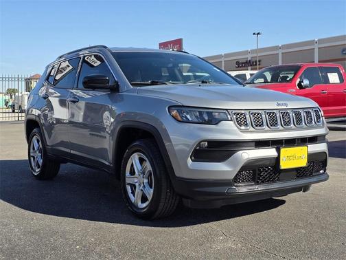 2023 Jeep Compass Latitude